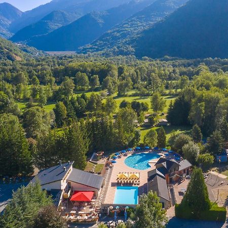 Camping Rcn Belledonne Le Bourg-d'Oisans Exterior photo